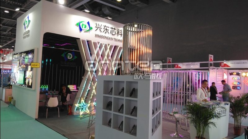 门头灯箱发光字：揭秘其价格背后的秘密**